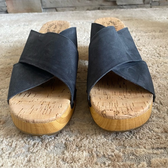 Kork-Ease Tatum Wooden Platform Lug Sole Sandals Open Toe Criss Cross Black: 10M - Picture 2 of 11